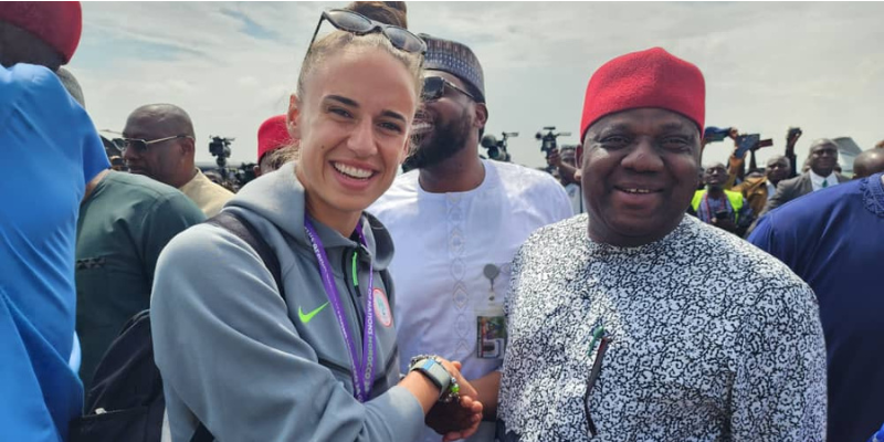 Dr Ijeomah Arodiogbu, NVC S/E, Receives the Super Falcons at the Airport
